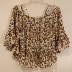 Floral 3/4 sleeve blouse